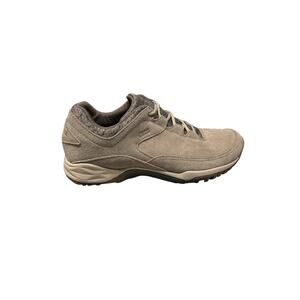 Merrell Addison women’s sneaker shoes, color aluminum lace up size 9.5